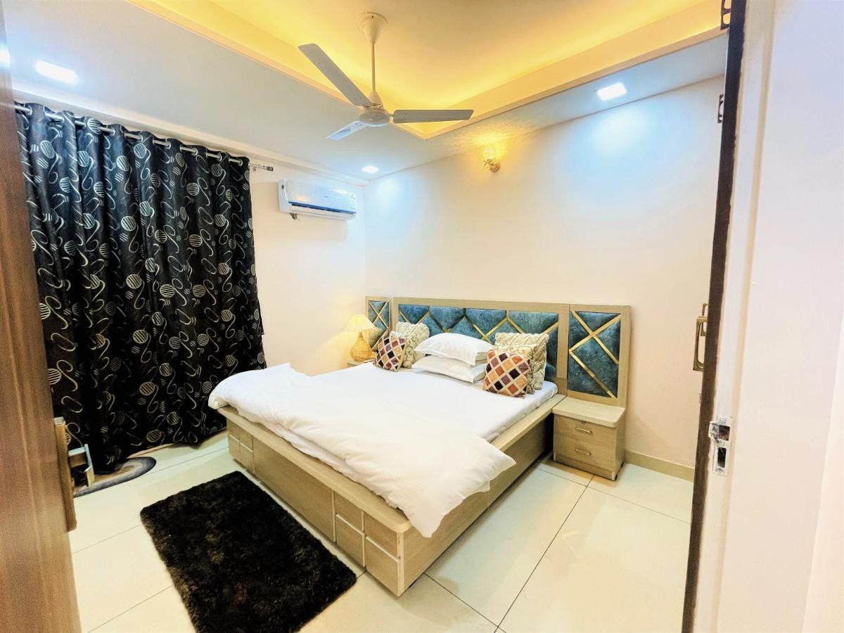 Airport Bliss Apartment+Balcony & Netflix + Prime Jaipur Bagian luar foto